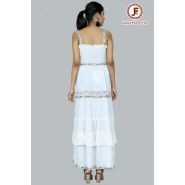 Women delightful Self - striped tired dress